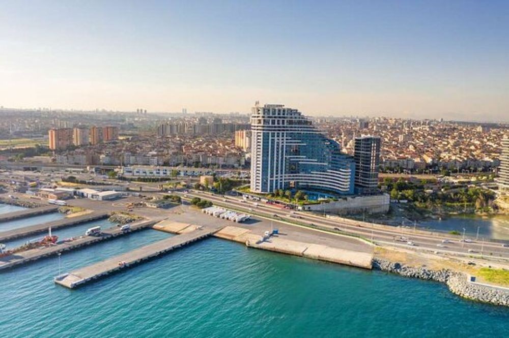 Radisson Blu Istanbul Ottomare 5*