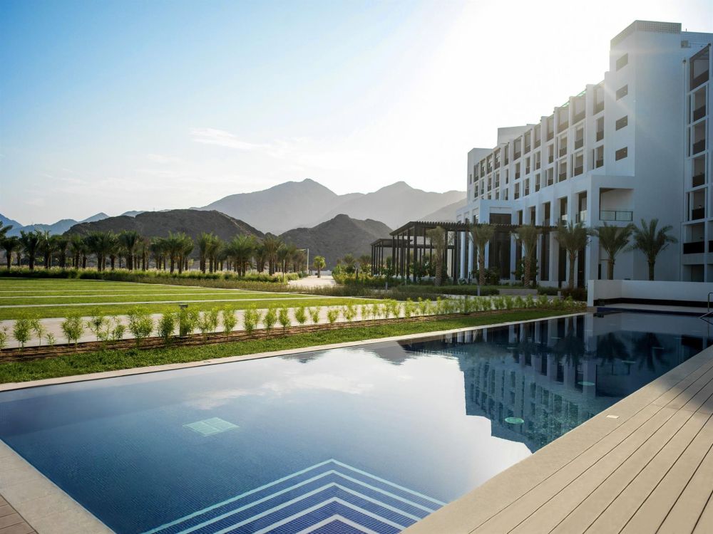 Intercontinental Fujairah Resort 5*