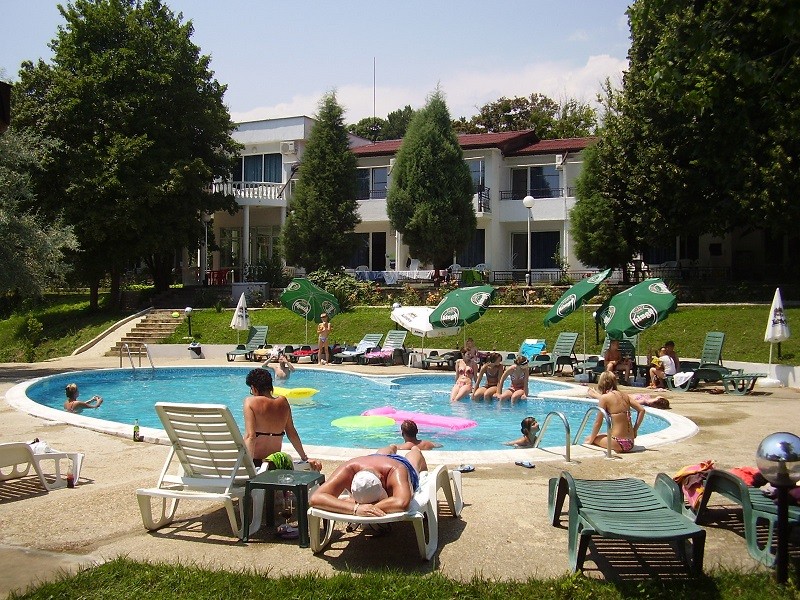 Park Hotel Zdravets 3*