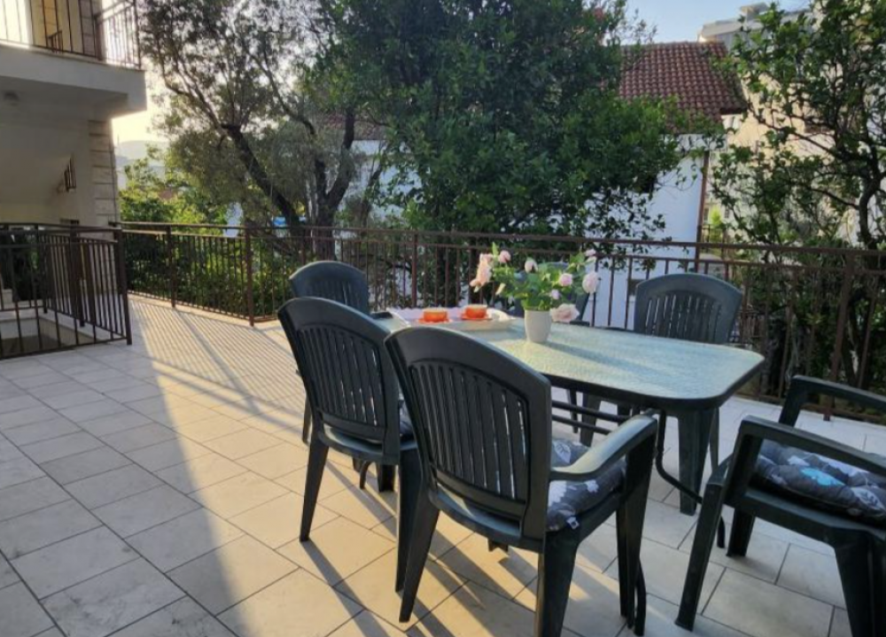 Bianca Guest House 3*