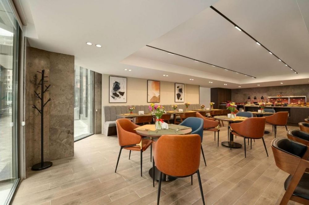 La Quinta by Wyndham Batumi 4*