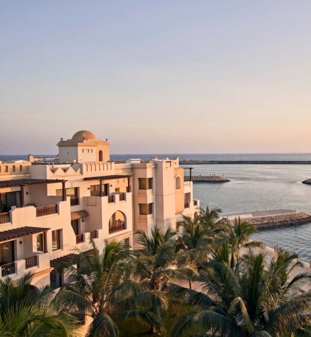 Fanar Hotel And Residences 5*