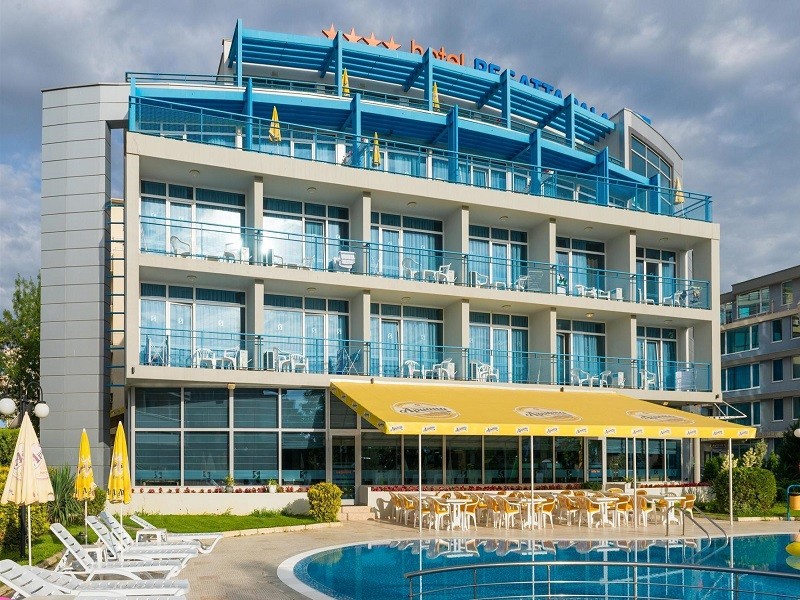 Regata Palace 4*