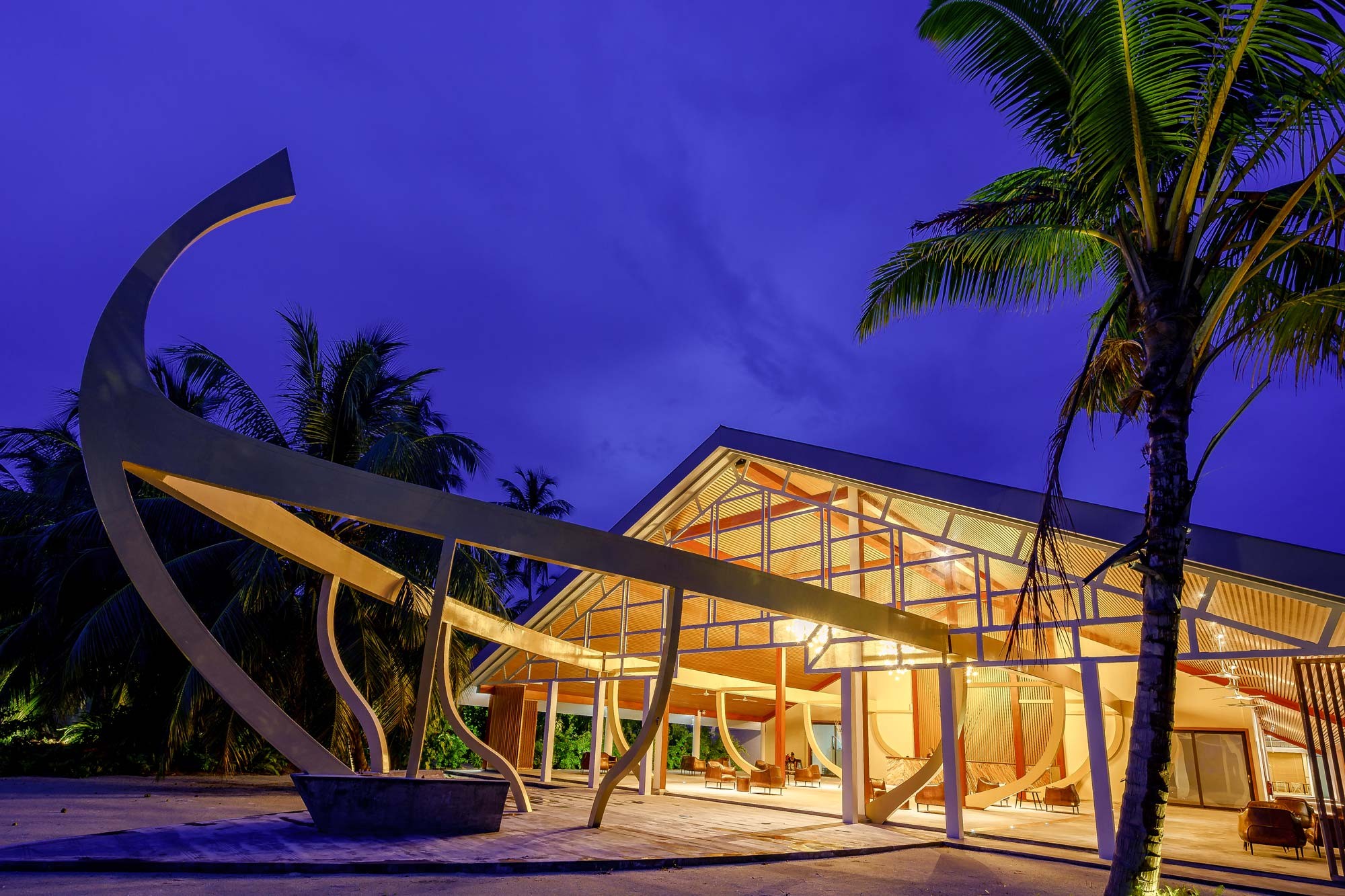 Rahaa Resort 4*