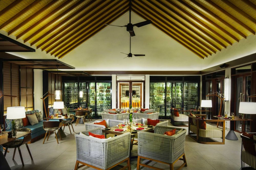 Pullman Maldives Maamutaa 5*