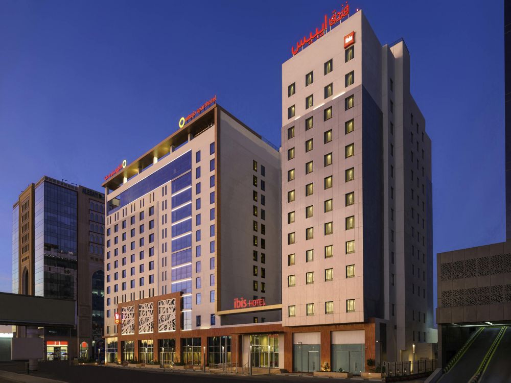 Ibis Jeddah City Center 3*