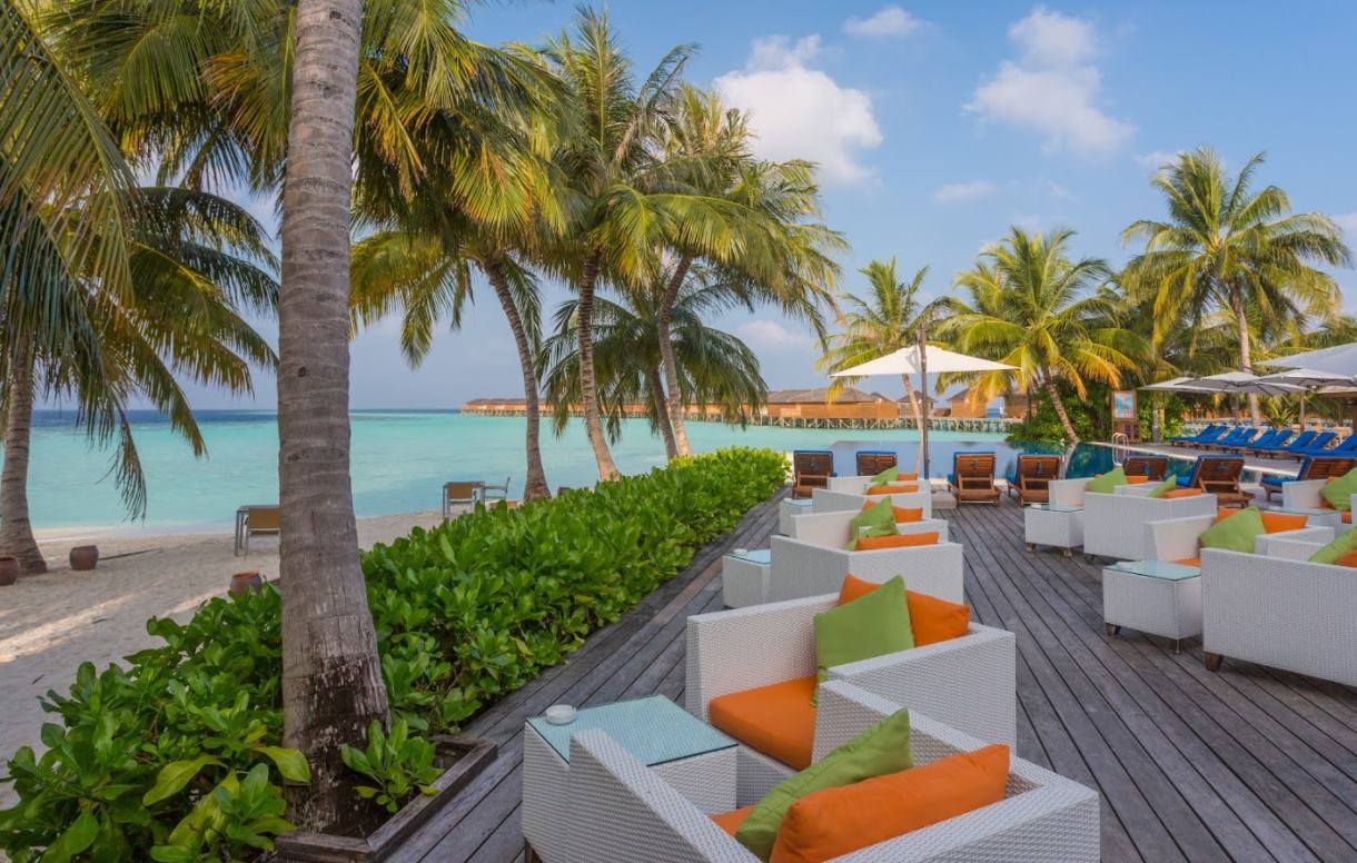 Vilamendhoo Island Resort & Spa 4*