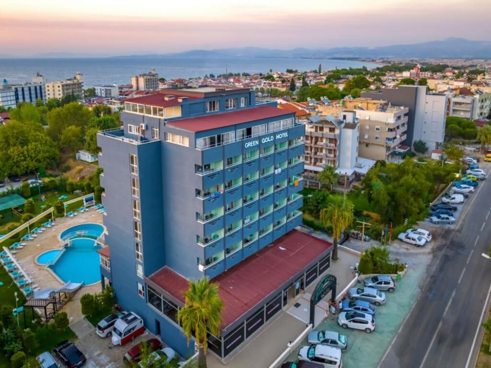 Hotel Green Gold 4*