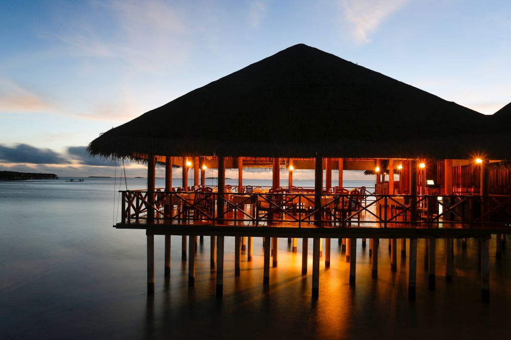 Medhufushi Island Resort 4*