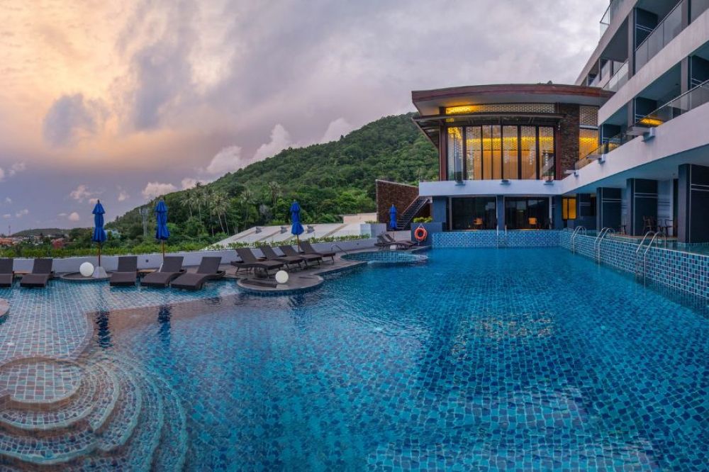 The Yama Hotel Phuket 4*