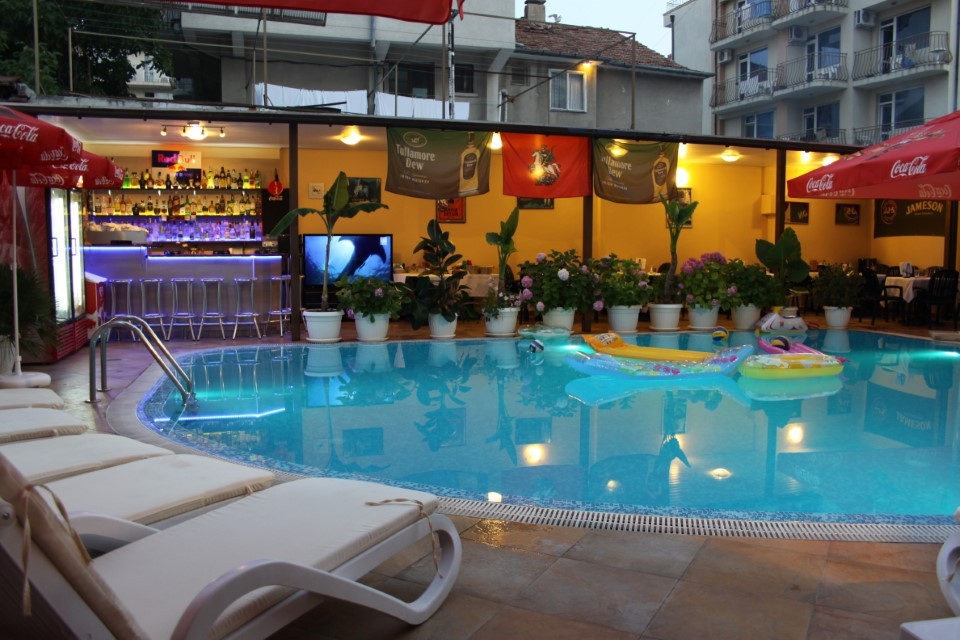 Italia Hotel 3*