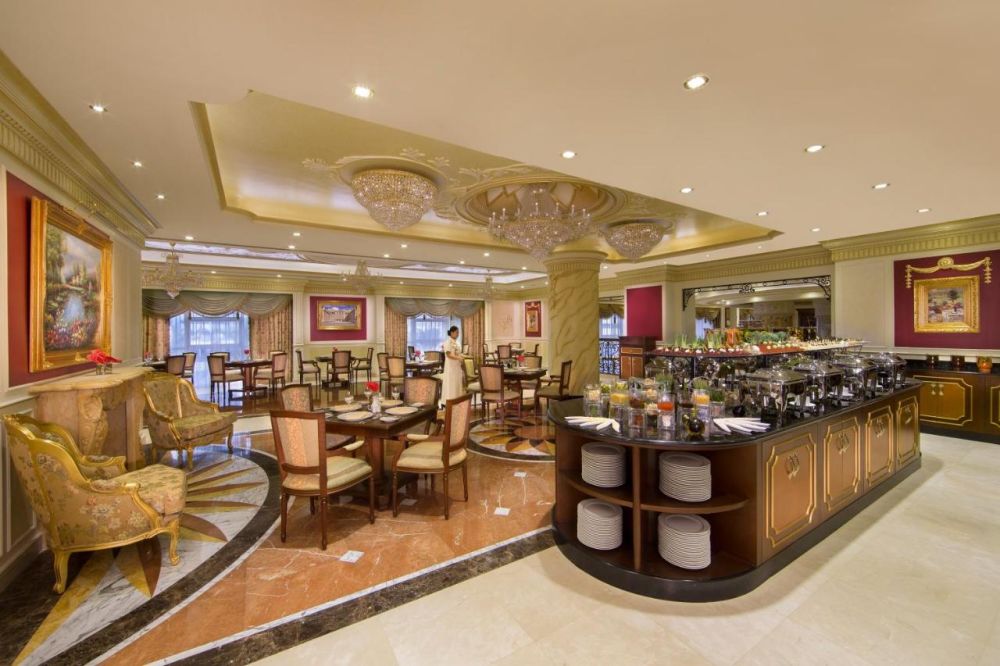 Royal Rose Abu Dhabi a Curio Collection by Hilton (ex.Royal Rose Abu Dhabi) 5*