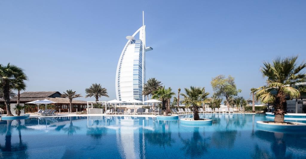 Jumeirah Beach Hotel 5*