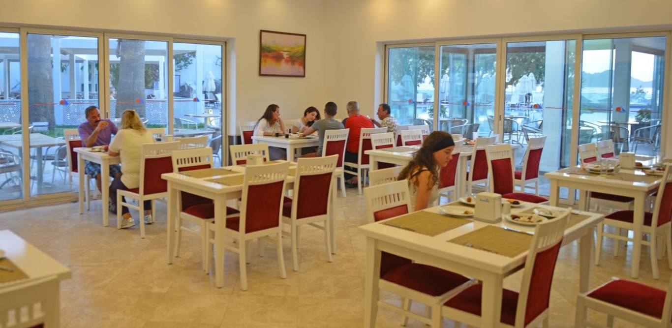 Yelken Mandalinci Hotel 4*