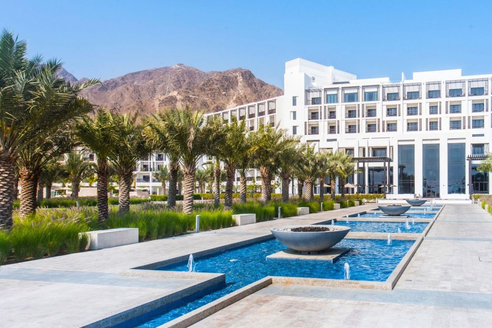 Intercontinental Fujairah Resort 5*