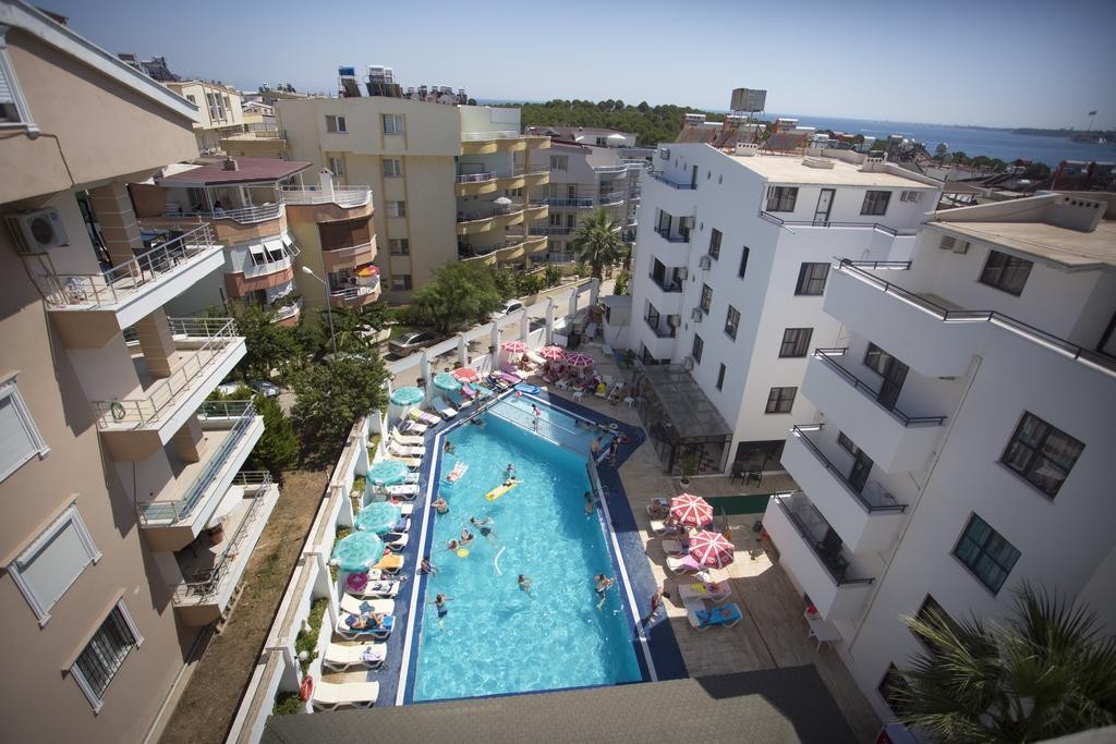 Tuntas Suites Altinkum 3*