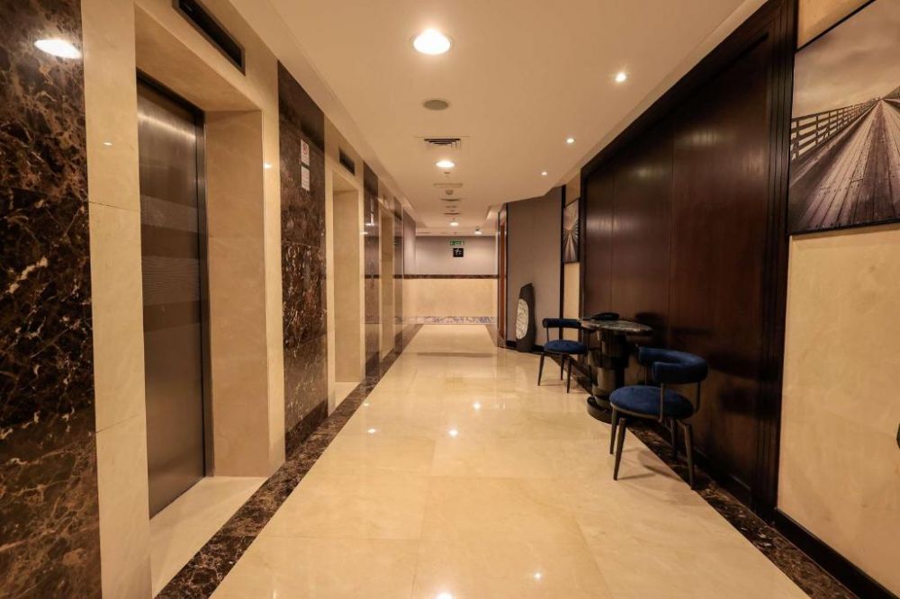 Best Western Premier M Four Hotel 4*