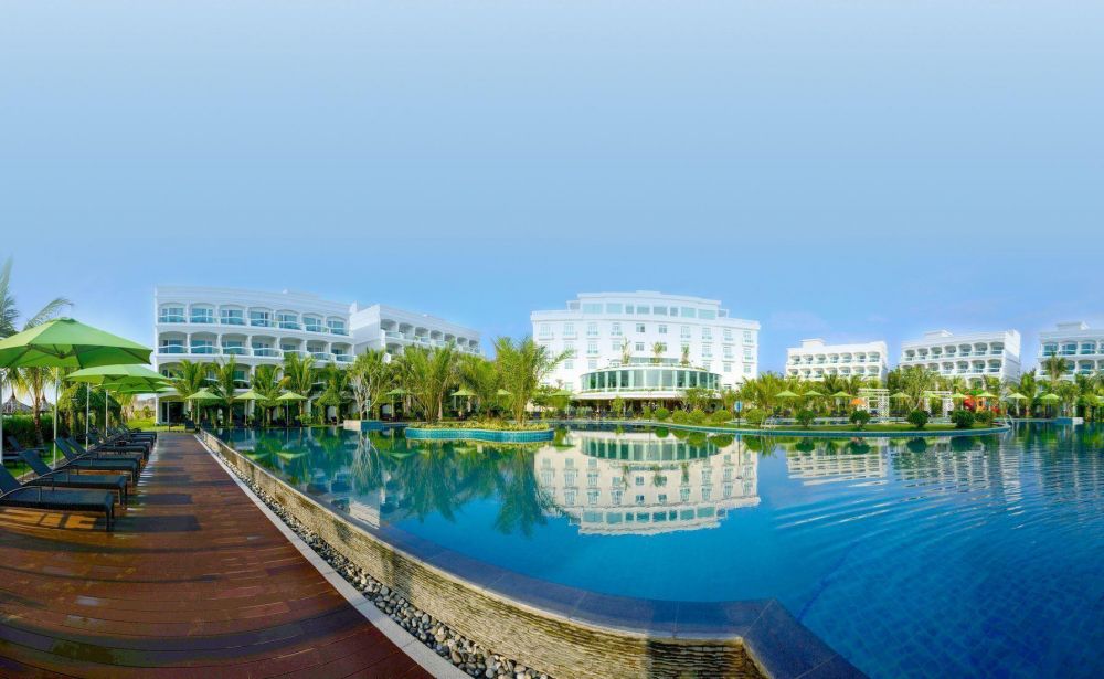 The Sailing Bay Beach Resort 4*