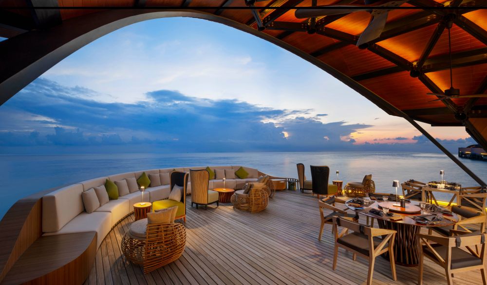 The Westin Maldives Miriandhoo Resort 5*