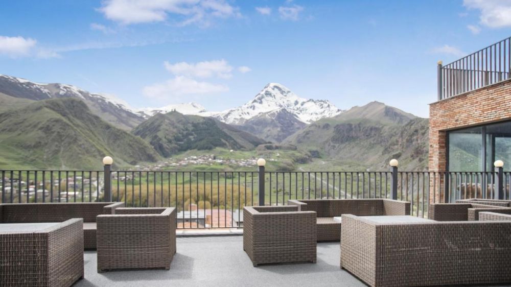 Memoir Kazbegi 4*