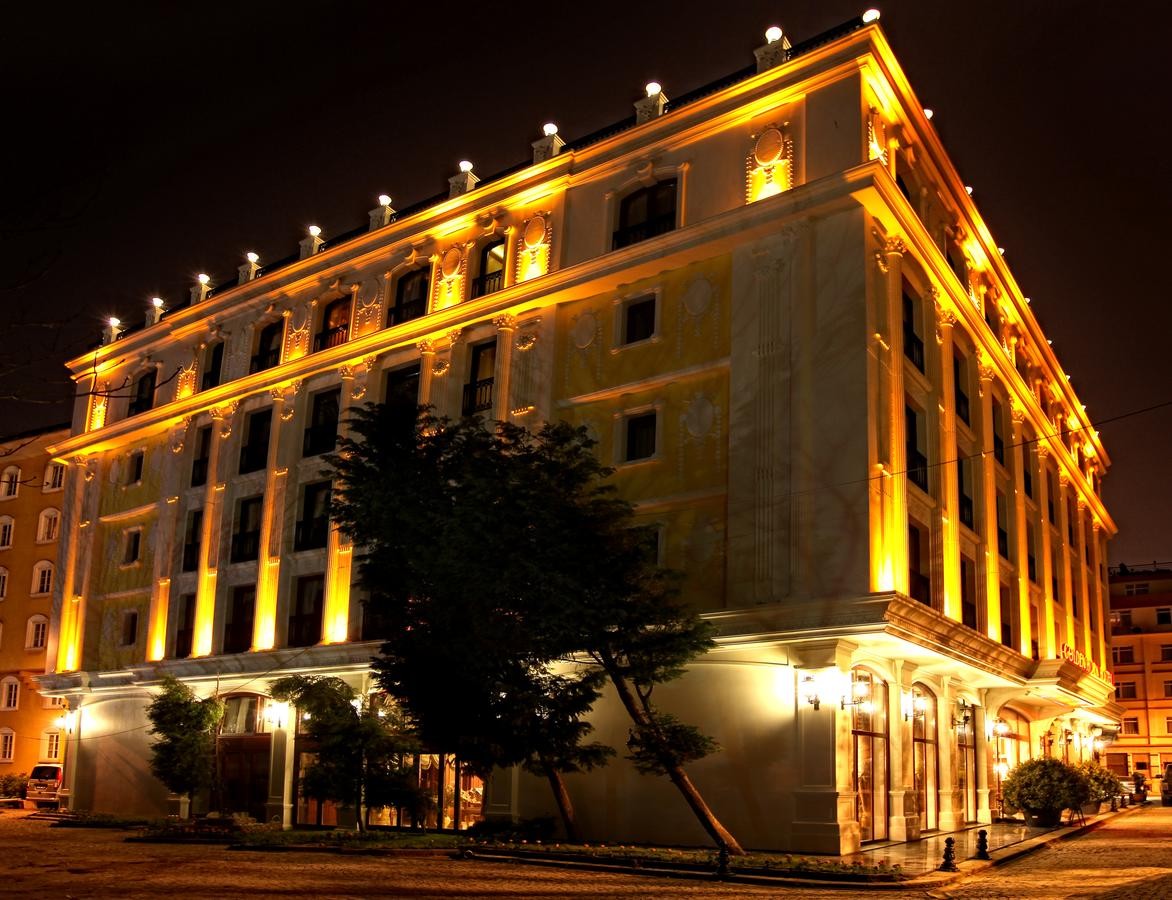 Deluxe Golden Horn Hotel 4*