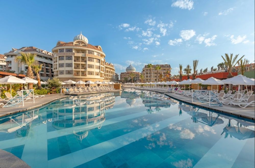 Kirman Belazur Resort & Spa 5*