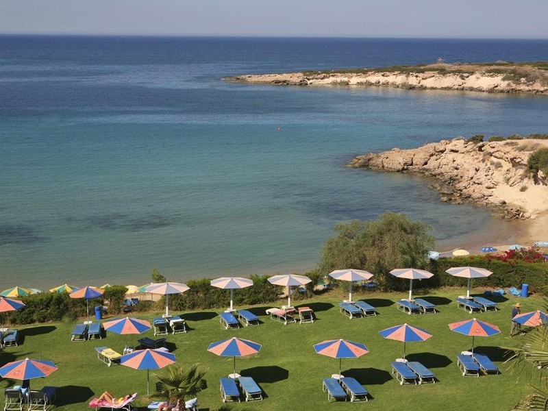 Corallia Beach Hotel Apartments 3*