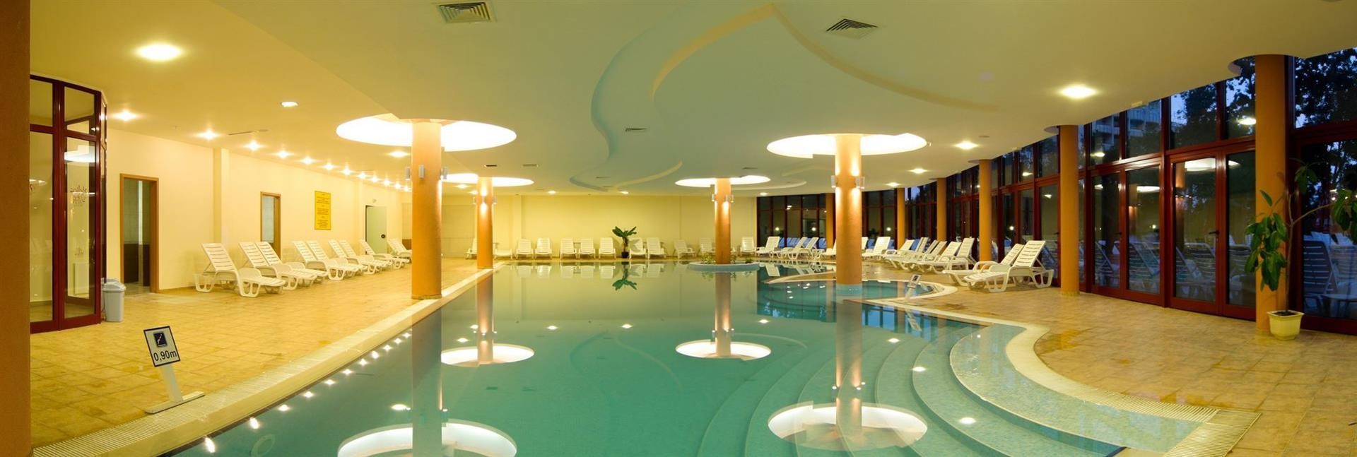 Apollo Golden Sands (ex. Doubletree by Hilton) 4*