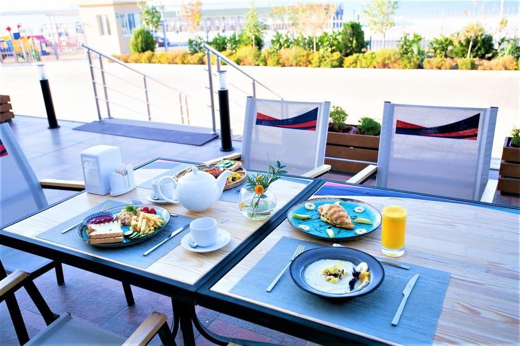 Miramar Apart Hotel 4*