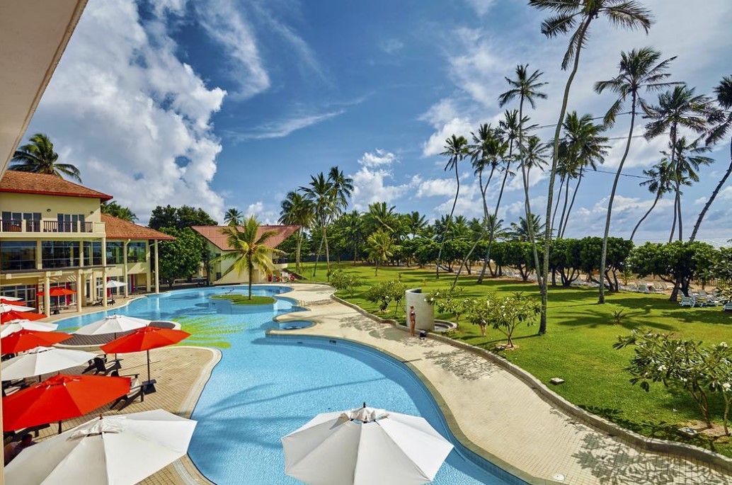 Turyaa Kalutara (ex. The Sands by Aitkenspence) 5*