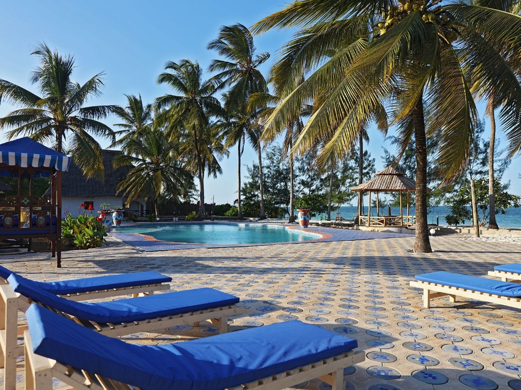 Mermaids Cove Beach Resort & SPA 4*