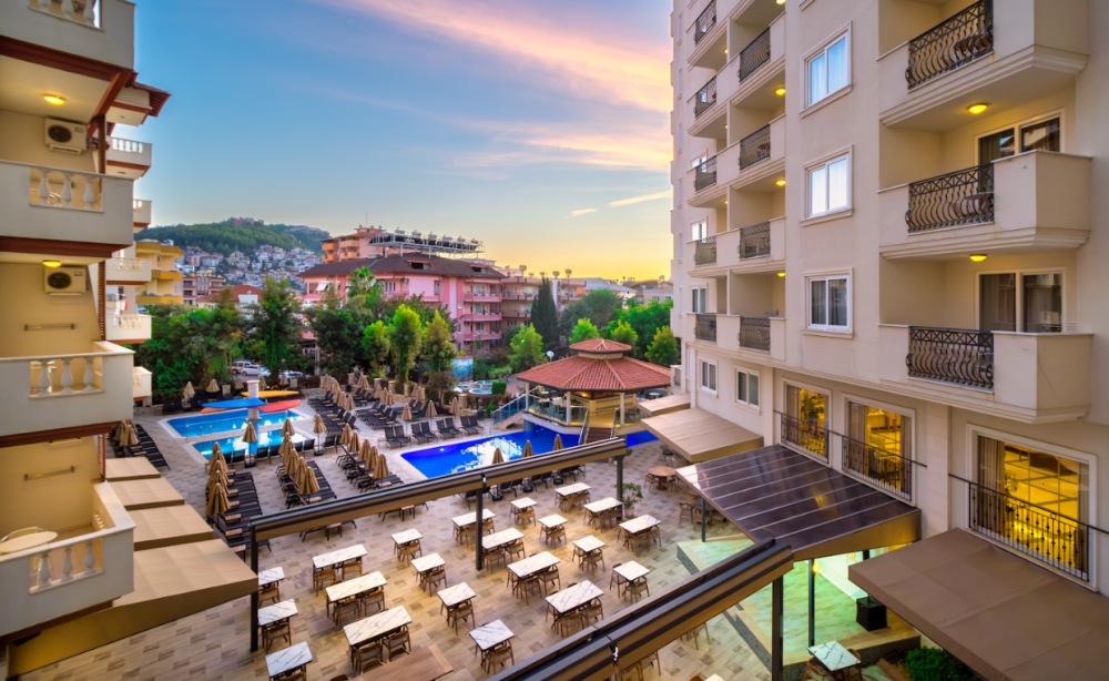 Villa Sun Flower Aparts & Suites 4*