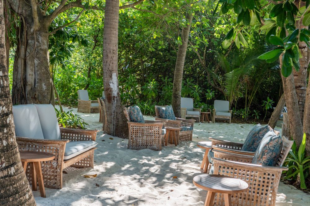 NH Collection Maldives Reethi Resort (ex. Reethi Beach Resort) 4*