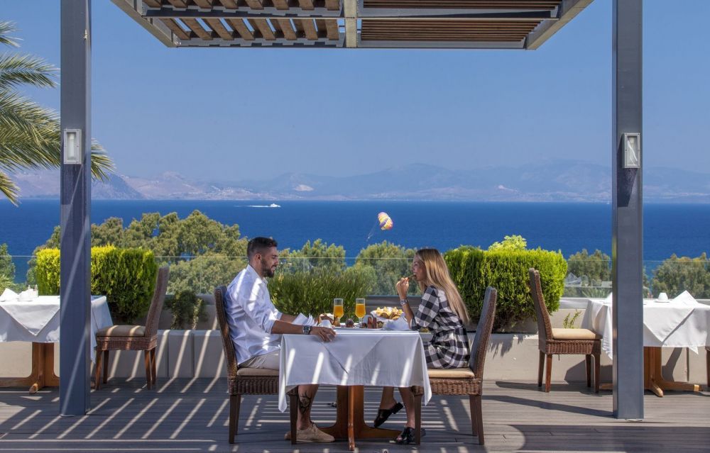 Kipriotis Panorama Hotel & Suites 5*