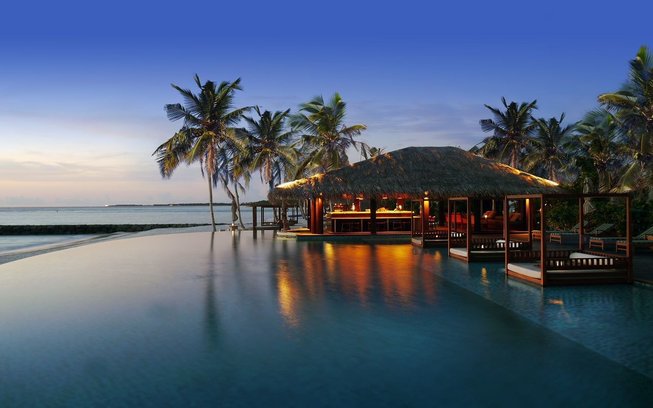 The Residence Maldives at Falhumaafushi 5*