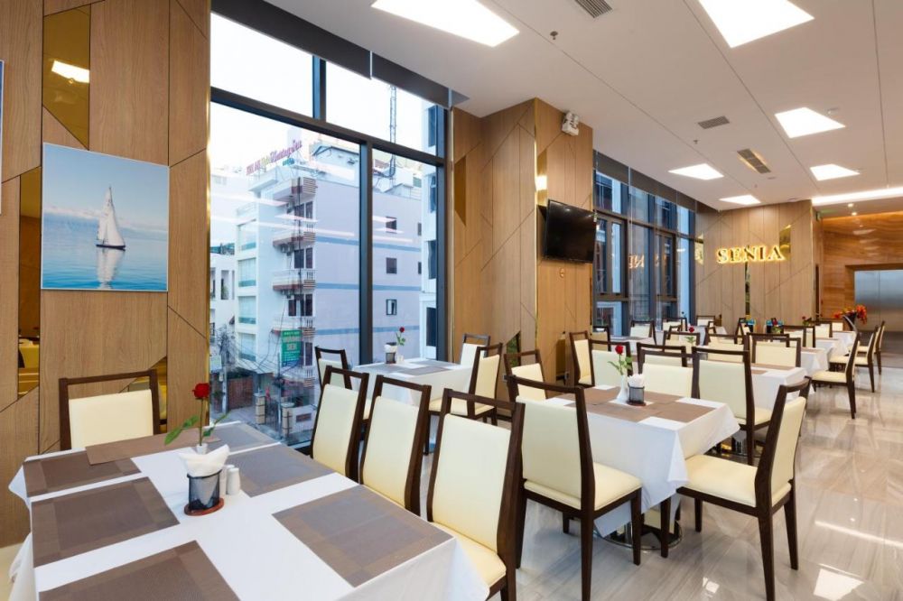 Senia Hotel Nha Trang 3+