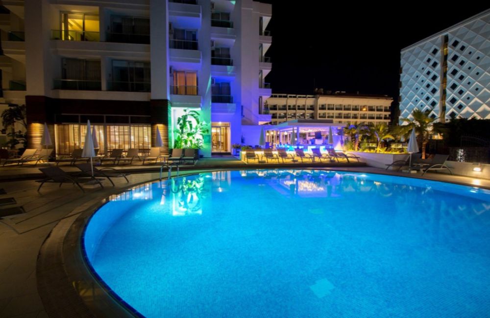 Supreme Beach Hotel (Ex.Munamar Beach Residence) 14+ 4*