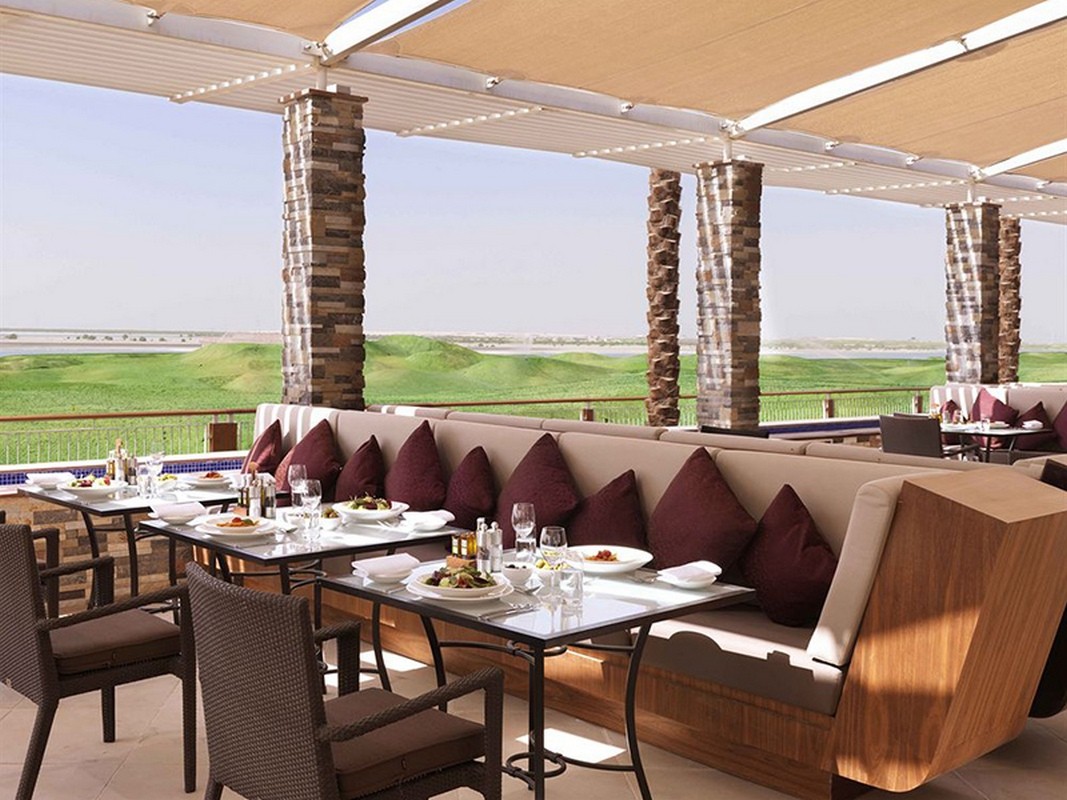 Radisson Blu Abu Dhabi Yas Island 4*