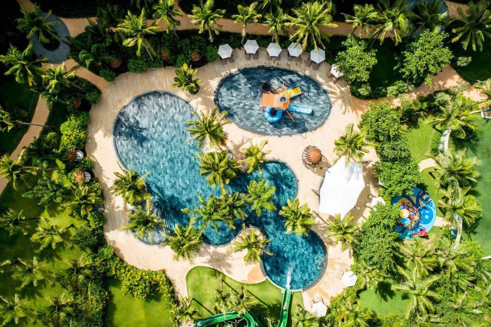 InterContinental Phu Quoc Long Beach Resort 5*