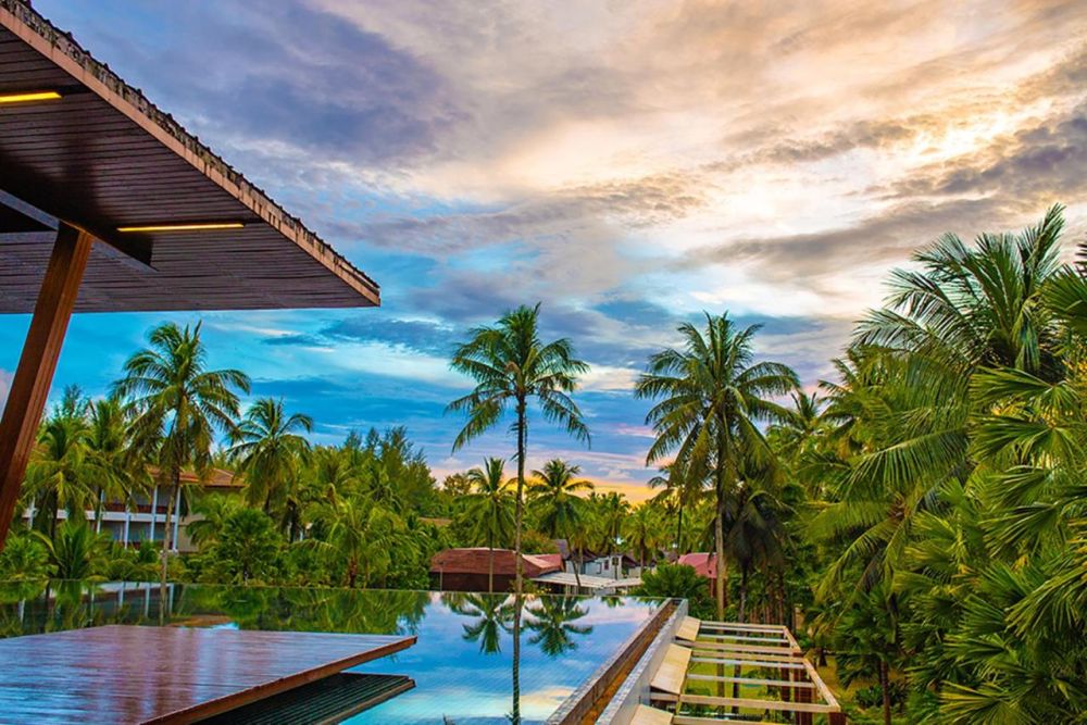 Graceland Khao Lak Hotel & Resort 5*