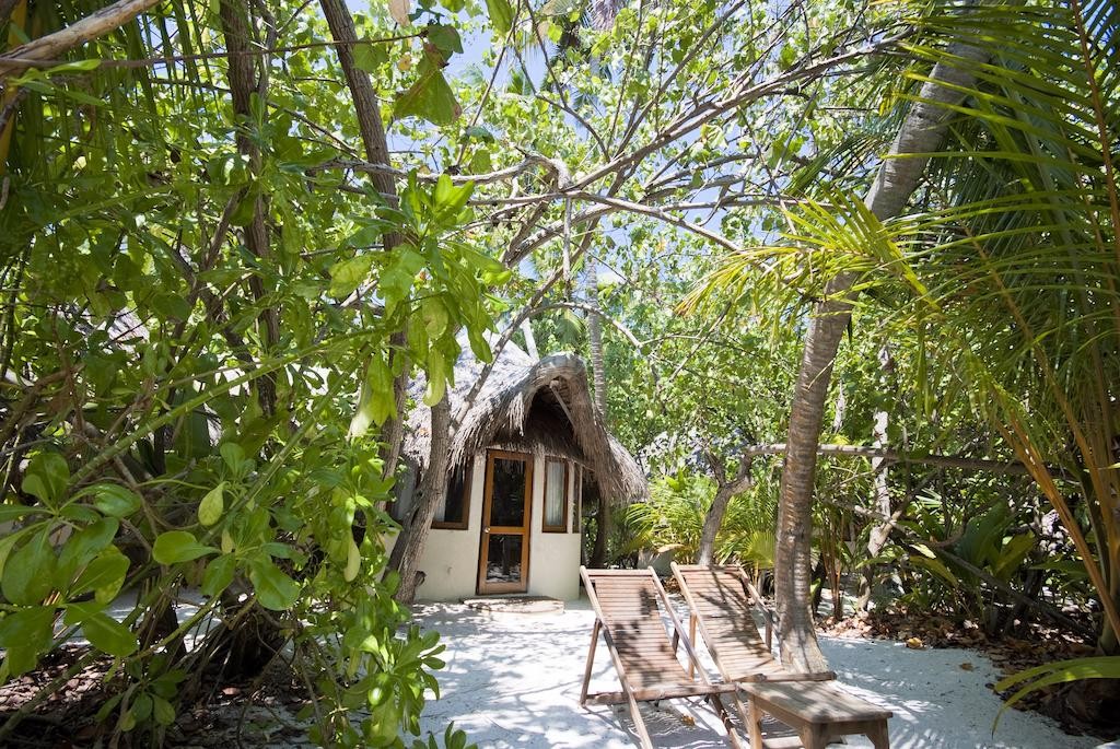 Makunudu Island | Adults Only 12+ 4*