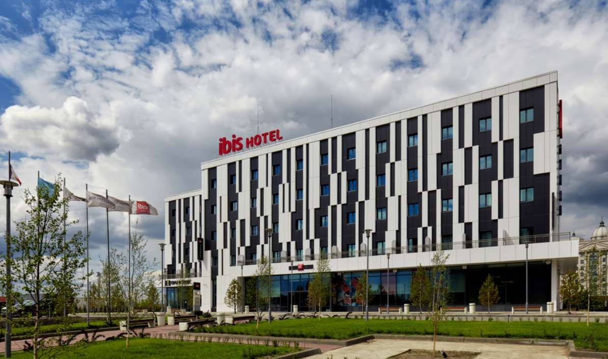 IBIS Hotel Aktobe 3*