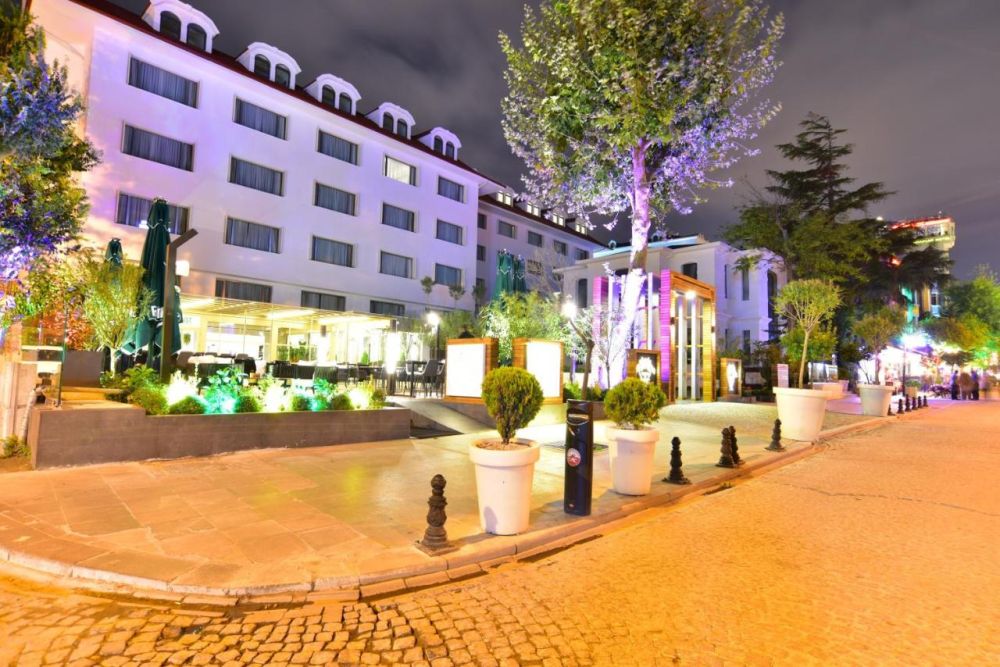 Vogue Hotel Supreme Istanbul 5*