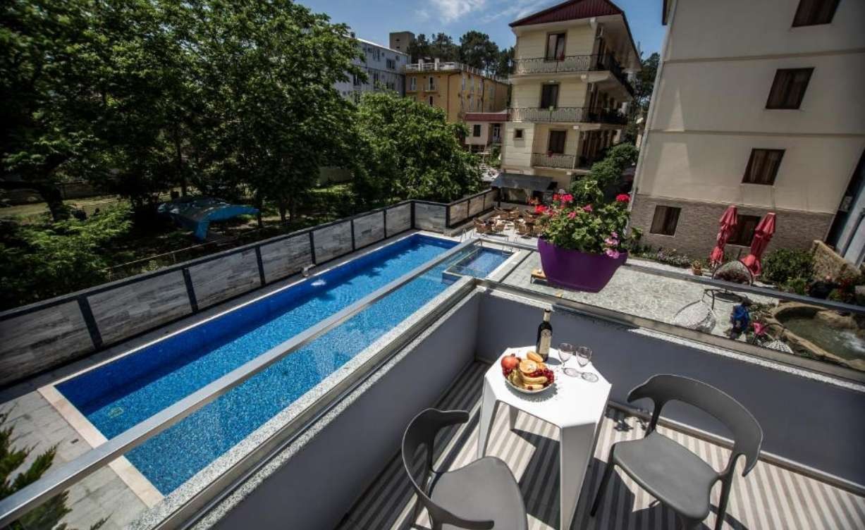 Chveni Ezo Boutique Hotel 4*