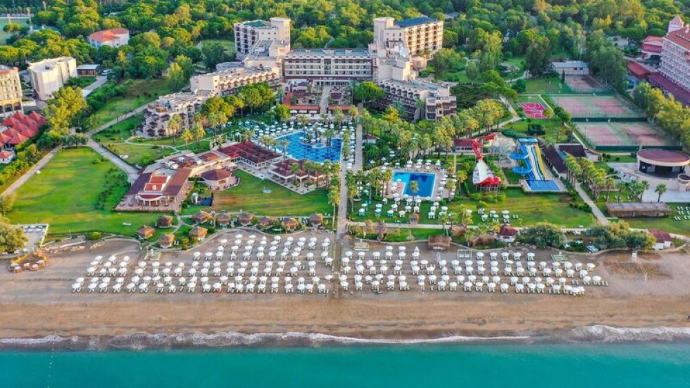 Crystal Tat Beach Golf Resort & Spa 5*