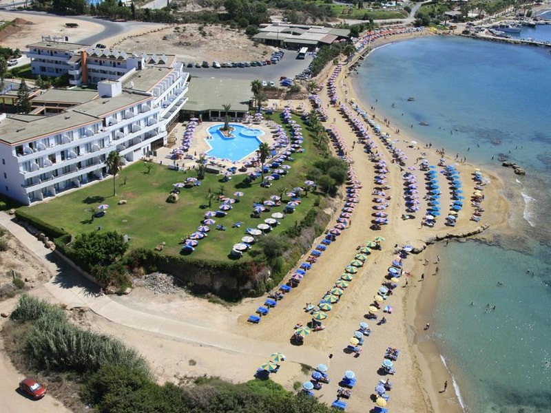 Corallia Beach Hotel Apartments 3*