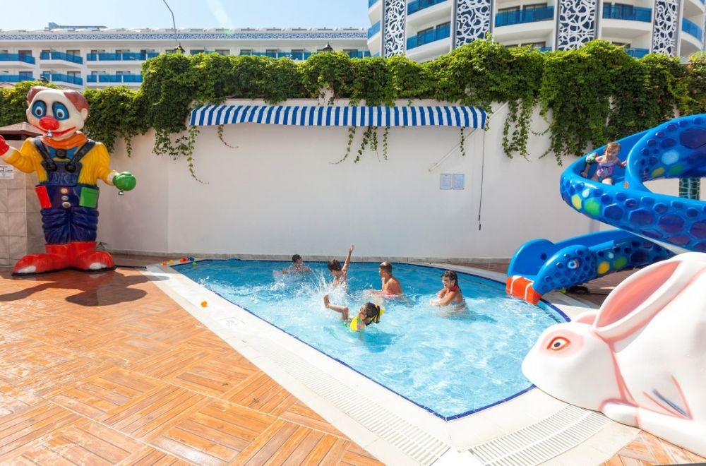 Narcia Resort Side 5*