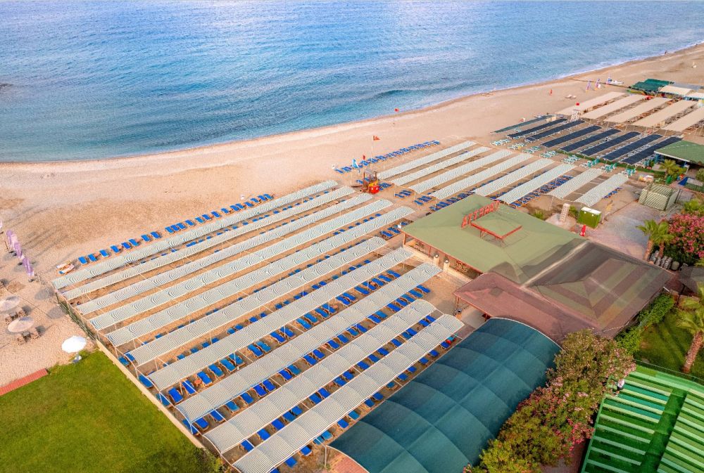 Caretta Beach Hotel 4*