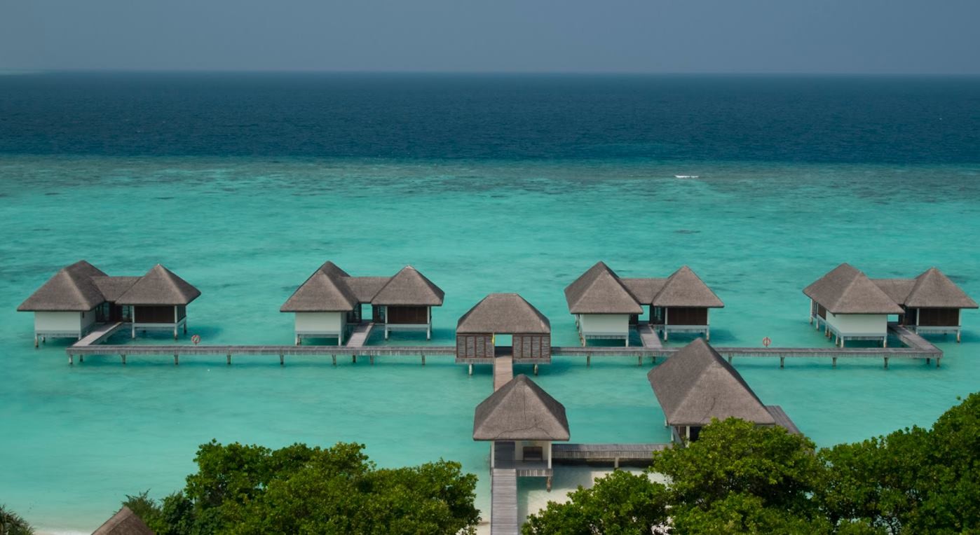 Four Seasons Landaa Giravaru 5*