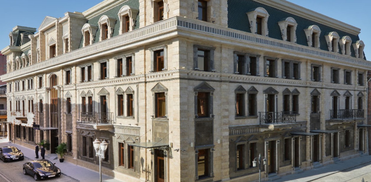 Hotel London 1889 (ex. Divan Suites Batumi) 5*